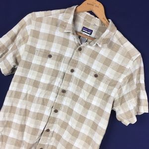 Patagonia Men’s Button Up Short Sleeve Shirt